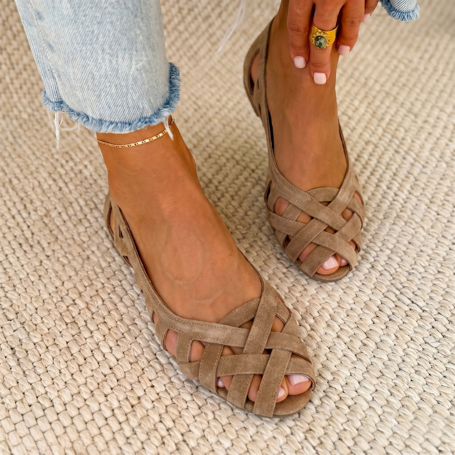 Emerie Lightweight Comfort Sandals