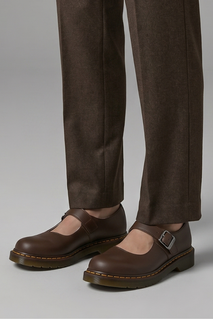 Women's Mary Jane Flat Shoes with Buckle Strap for Everyday Wear